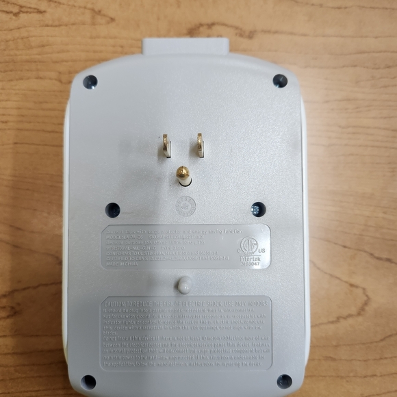 NEW! - Greenlite 5 Outlet Advanced Power Strip Tier 1 - Save Money and Protect! - Picture 2 of 5